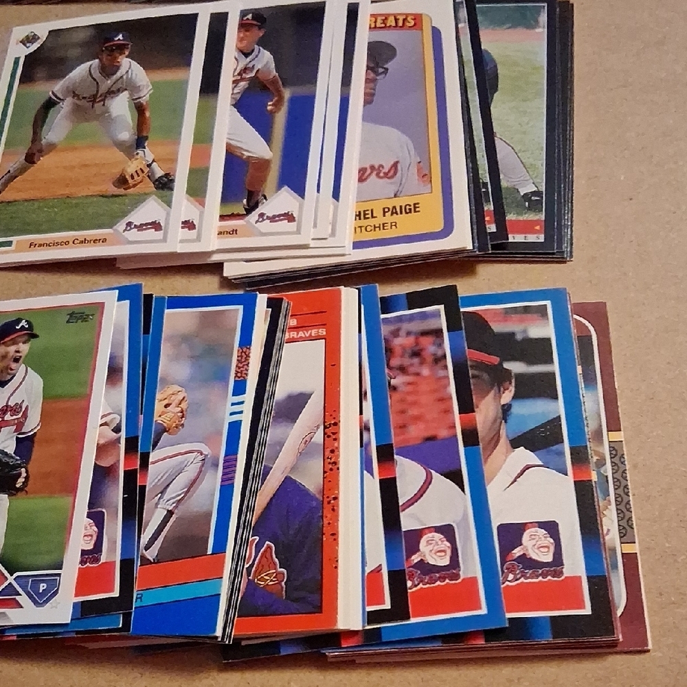 Braves Assorted Baseball Trading Cards